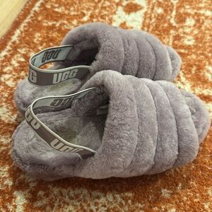 1095119 UGG W Fluff Yeah [June Gloom] Women's Sheepskin Slides 7 US